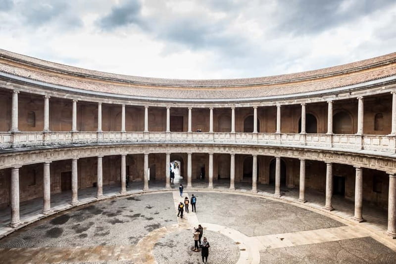 Granada: Last minute ticket Alhambra Tour - Alhambra timing: the real reason to book this last-minute