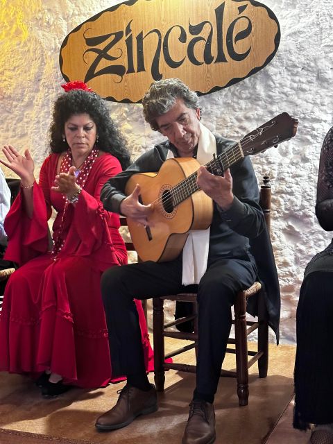 Granada: Live Flamenco Show - Tickets, WiFi, and small on-the-ground surprises