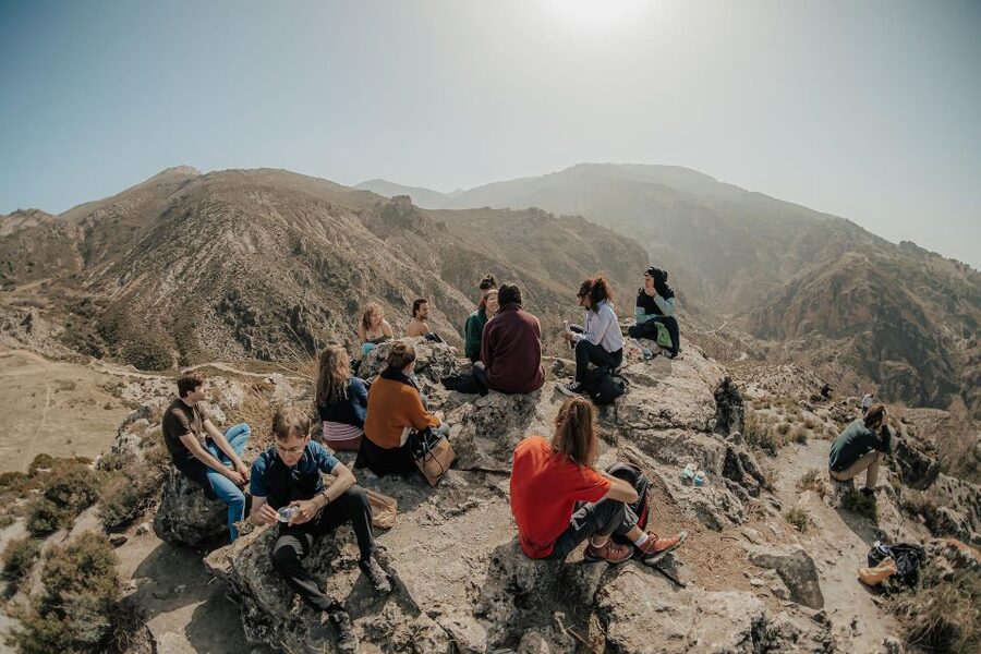 Granada: Los Cahorros Guided Afternoon Hiking Tour - Hiking Up With The Monachil River: Mirador de Los Cahorros View Time