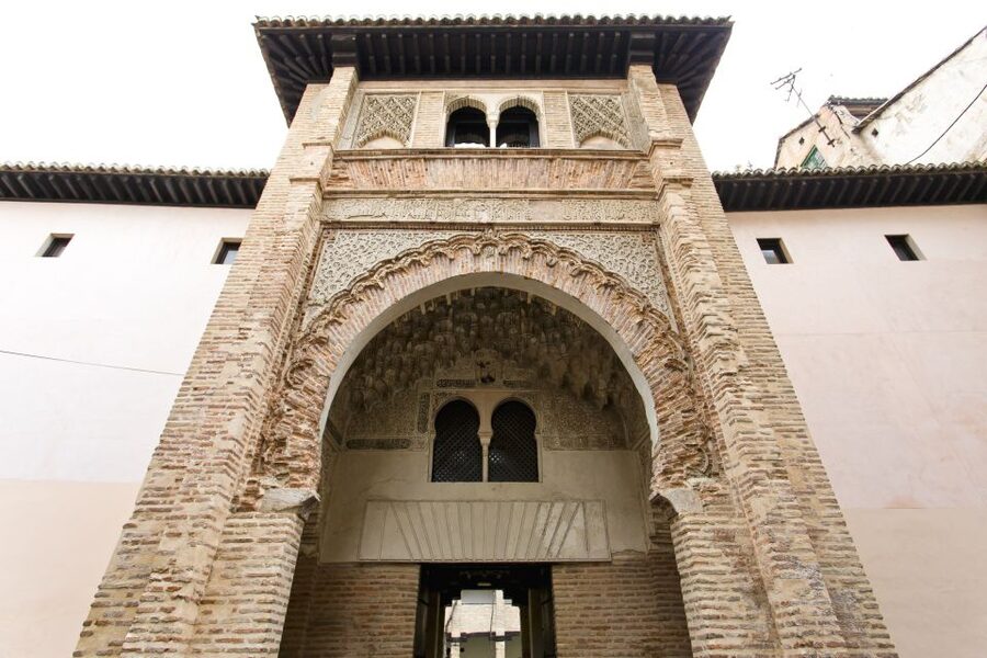 Granada: Moorish Monuments Entrance Tickets - Granada’s Albaicín is the right setting for this ticket