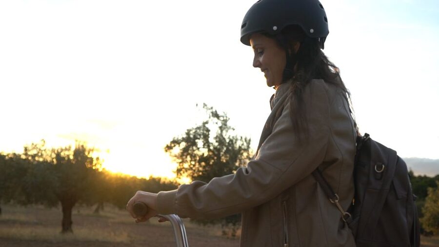 Granada: Mountains and Landscapes Off-Road Segway Tour - Meeting point in Granada: Bar La Trastienda directions