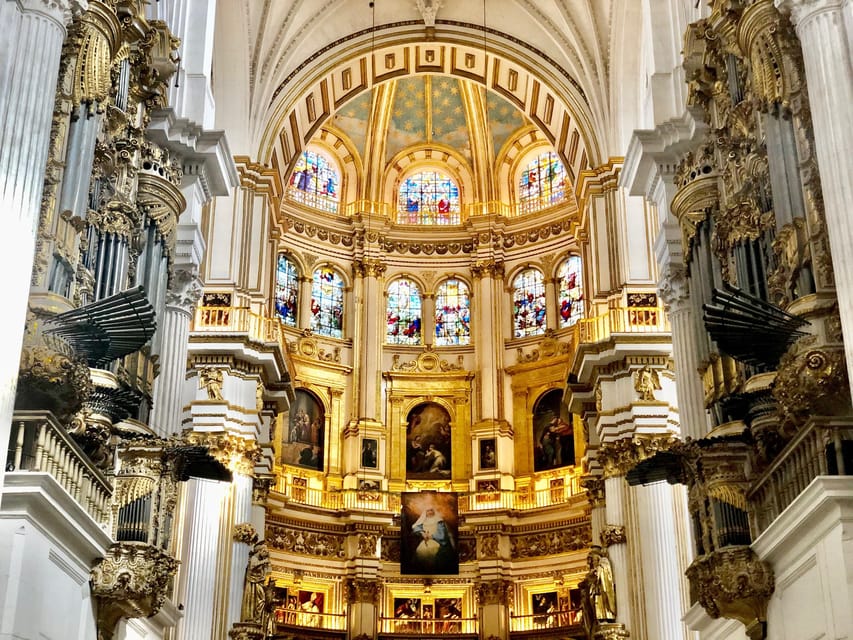 Granada: Private Cathedral and Royal Chapel Tour - The Cathedral-to-market connection: Alcaicería and the 15-minute reality check