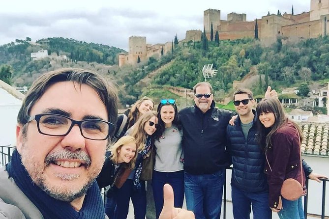Granada Private Tapas & Walking Tour - Albaicín tapas on foot: why this feels efficient