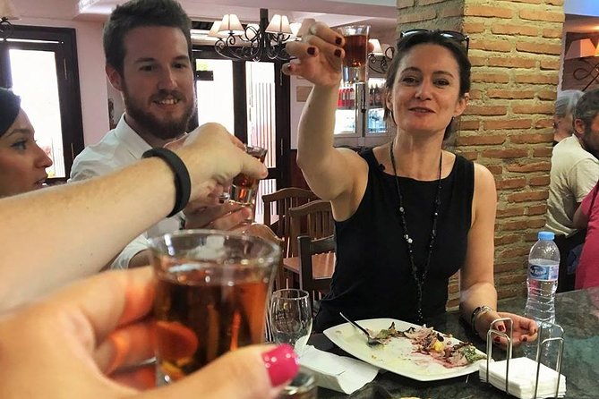 Granada Private Tapas & Walking Tour - Starting at Plaza del Carmen: the warm-up intro