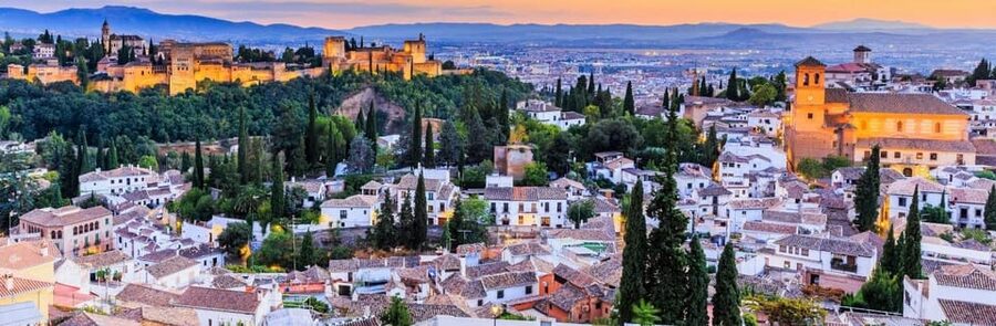 Granada: Private Tour of Albaicín, Sacromonte and Viewpoints - Sacromonte Cave Houses and Flamenco Art: More Than a Poster Scene