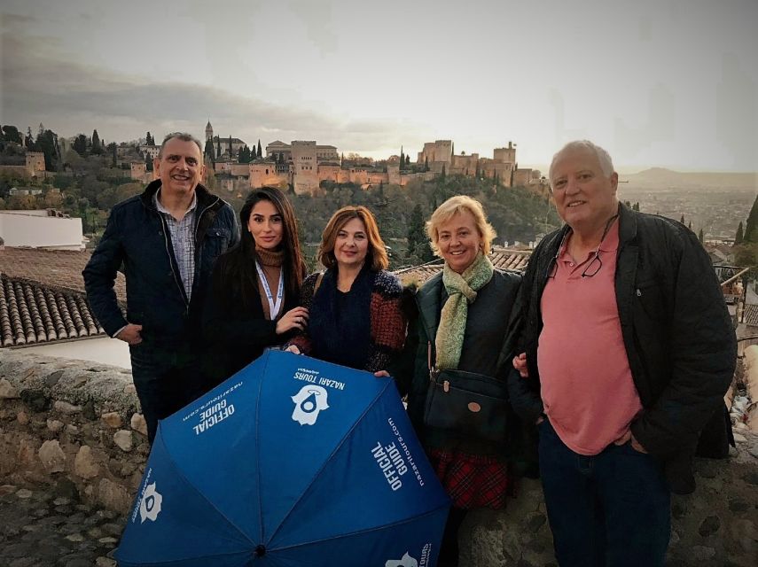 Granada: Private Tour of Albaicín, Sacromonte and Viewpoints - Albaicín Secrets: Street-Level History You Can Walk Through