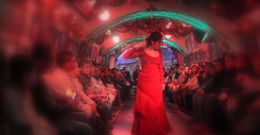 Granada: Sacromonte Caves Flamenco Show - The Albayzin Walk After the Performance: Old Muslim Streets in Granada