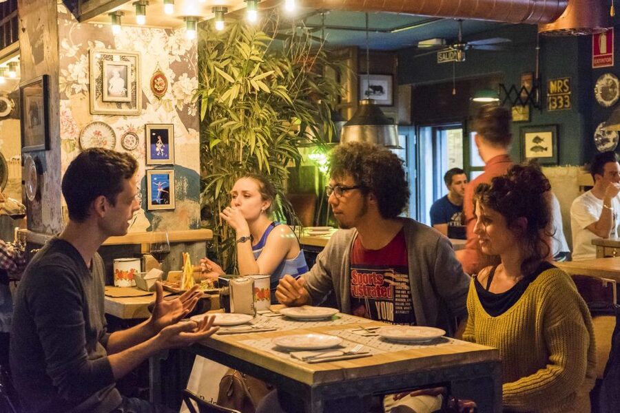 Granada: Tapas Crawl - Should You Book It? My Practical Take