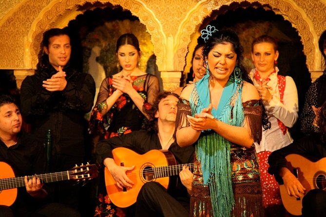 Granada Tapas Trail & Gypsy Flamenco Show - Tapas Trail in the Old Town: Plaza Nueva and the Christian Quarter