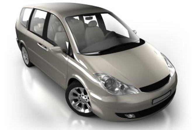 Granada to Seville Private Transfer - Comfort on the road: A/C, leg room, and bags handled