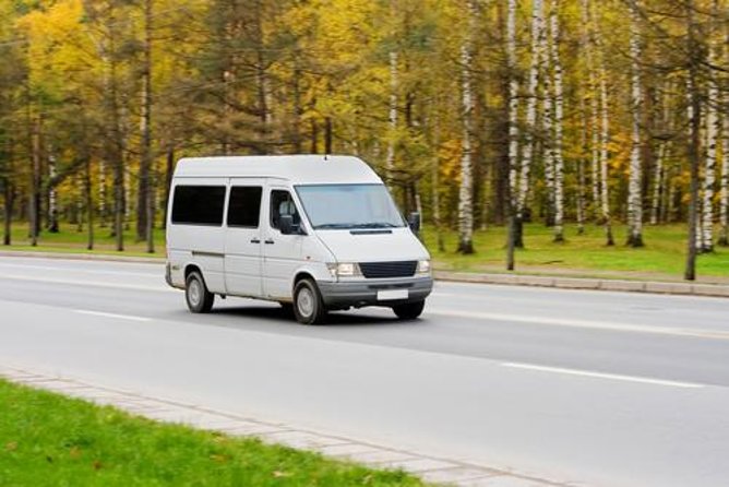 Granada to Seville Private Transfer - Group size and pricing: how the math usually works