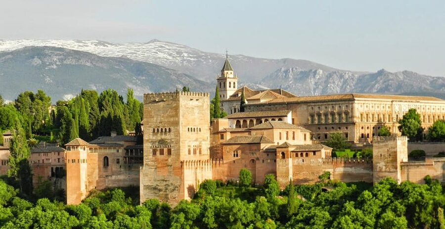 Granada: Tour of Alhambra, Generalife, and Nasrid Palaces - Key highlights to expect