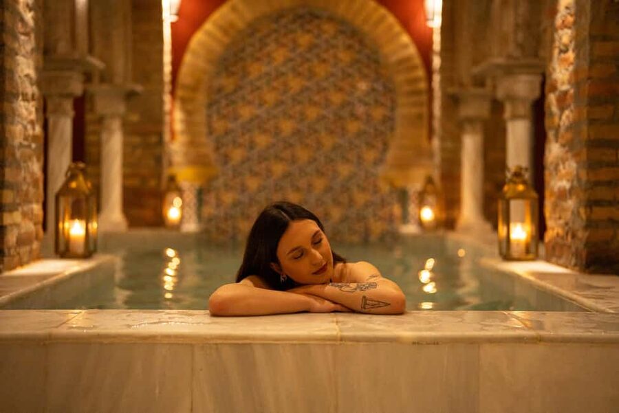 Granada: Traditional Bath in the Nasrid Palace Hammam - A Traditional Hammam, Right Near Granada’s Main Sights