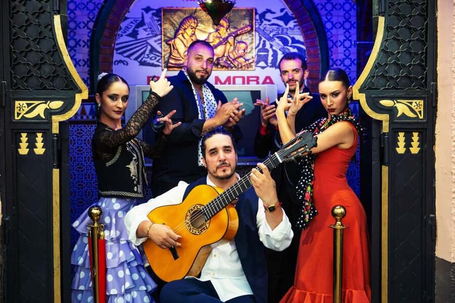 Granada: Traditional Flamenco show at Tablao Albayzín - A Tablao With Alhambra Views in the Albayzín Alto