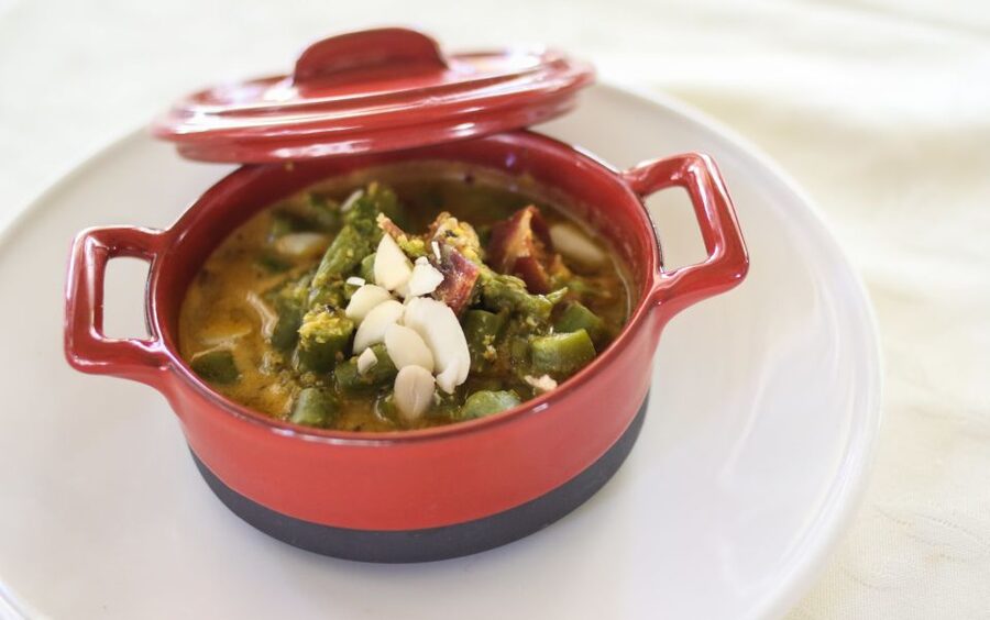 Granada: Walking Food Tour - Olive Oil and Specialty Shops: Small Stops That Add Big Meaning