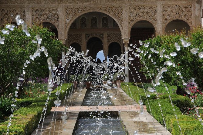 Group tour: the Alhambra of Granada - The Guide Factor: Navigation, Facts, and a Pace That Works