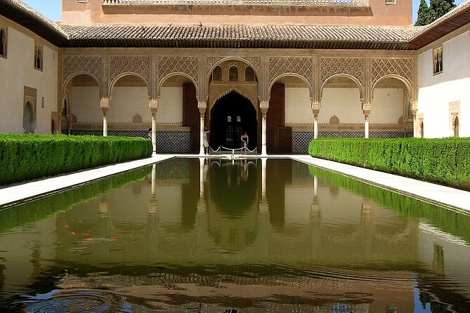 Guided tour of La Alhambra with tickets included - Key highlights you’ll actually feel