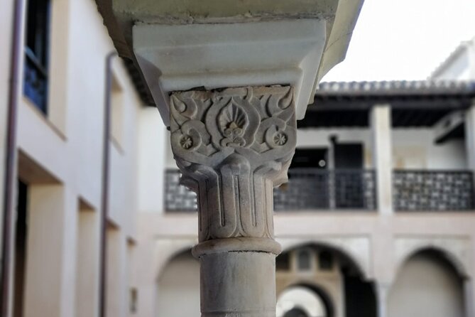Guided tour The Nasrid Life - How the Guide Connects Architecture to Daily Life