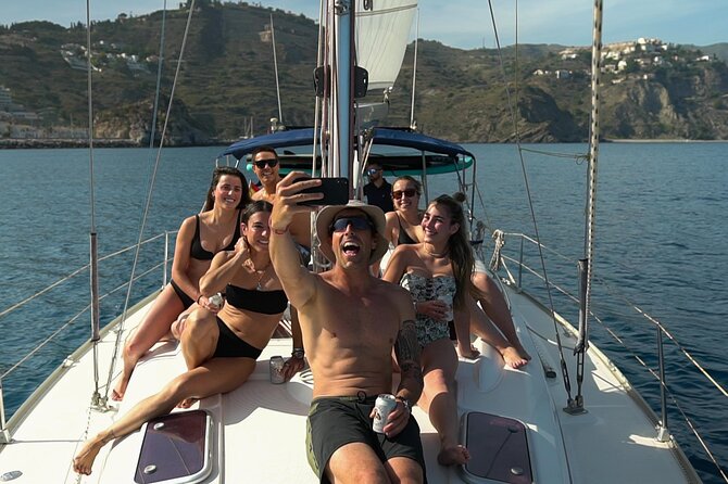La Herradura: Sailboat with a view of dolphins-Shared - Included water gear and the “do stuff” factor