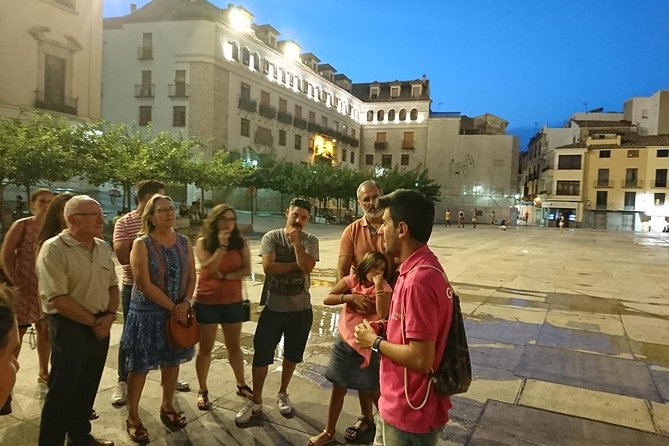 Legends and Mysteries Walk - Plaza Santa María: where the stories gather around the cathedral square