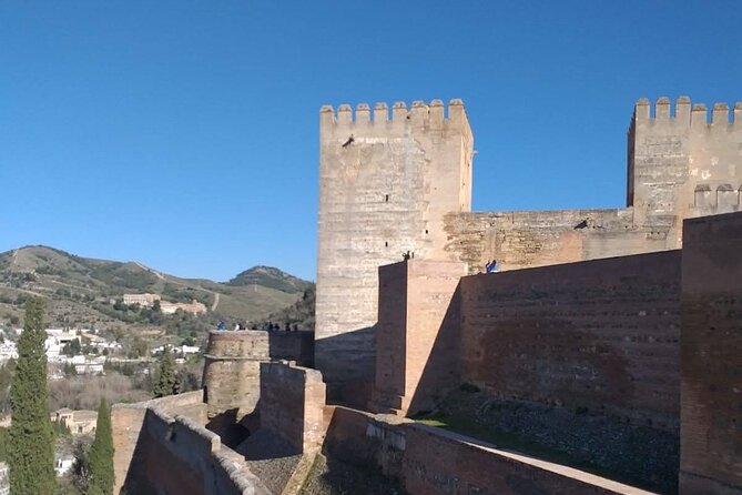 Legends of the Alhambra Tour with Tickets Included - Generalife gardens and summer palace views