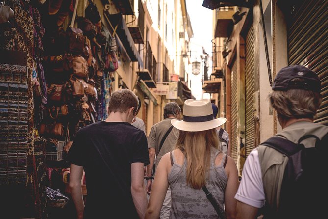 Night Adventure Tour, Play Granada Original - Granada After Dark: what this 3-hour walk really feels like