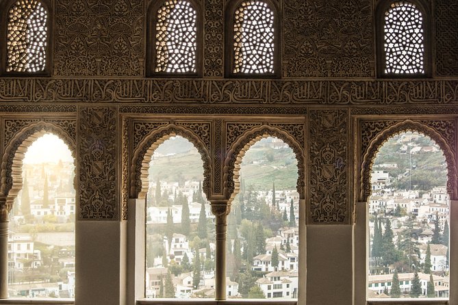 Private 3-hour Alhambra tour with tickets - Key things to know before you go