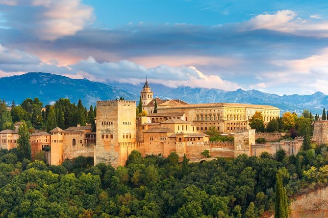 Private Alhambra palace tour and Granada from Motril cruise port - Charles V’s palace and the clash of styles you can spot