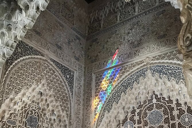 Private excursion to the Alhambra and Generalife - Passing the Medina and spotting the city behind the palace