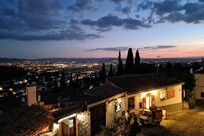 Private Night Tour of the Alhambra in Granada (includes tickets) - Key things I’d clock before you go