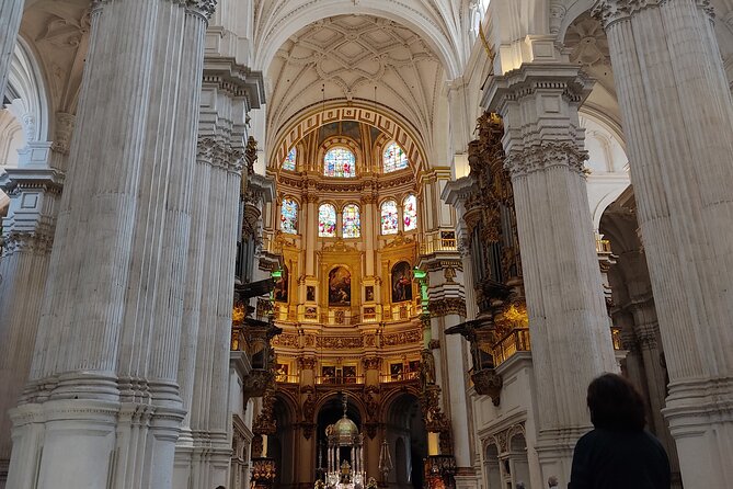 Private Tour: Historic Center of Granada - Granada Cathedral: Renaissance Art, Stained Glass, and Mixed Styles