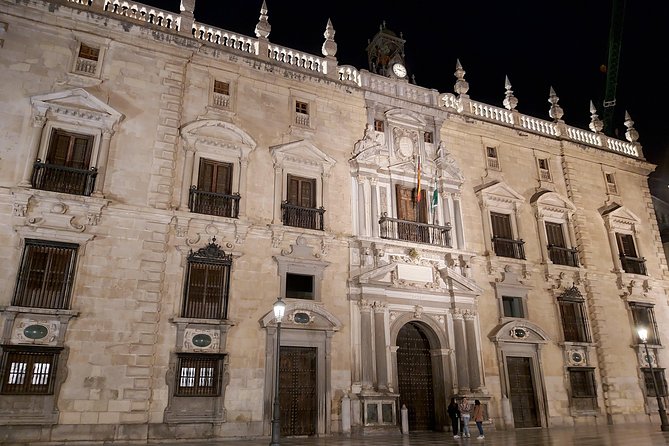 Private Tour Legends of Granada and Albaicín (Spanish language) - Who Should Book This Legends of Granada and Albaicín Tour