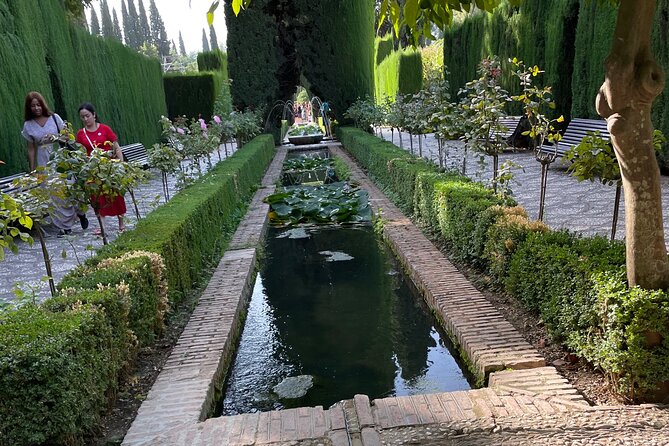 Private Tour to The Alhambra and Generalife from Motril port - Should you book this Motril-to-Alhambra private tour?