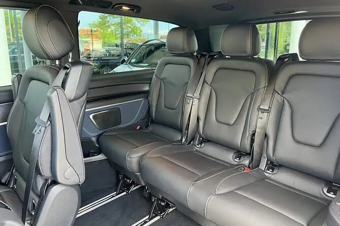 Private transportation from Granada (hotels) to Granada Airport (Grx) - How the Named Pickup Works (and Why It Helps)