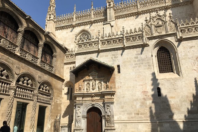 Private walking tour of Alhambra and Granada City Center - Price and Value: Is $311.96 Per Person Worth It?