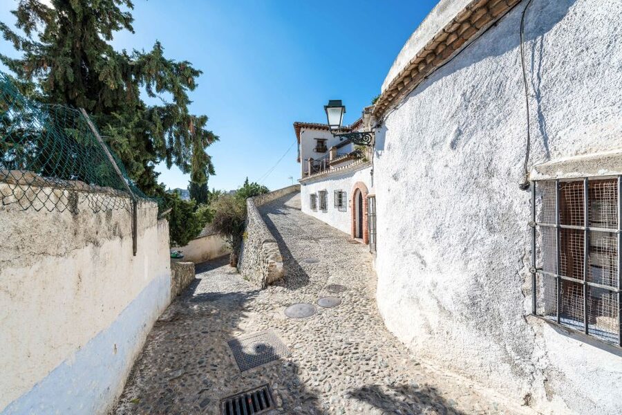 Sacromonte Caves Museum Admission Ticket - Cave Houses of Sacromonte: What the Museum Really Shows