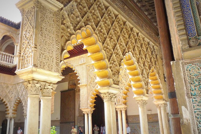 Seville Tour with Alcazar, Cathedral and Giralda from Granada - Key things to know before you go