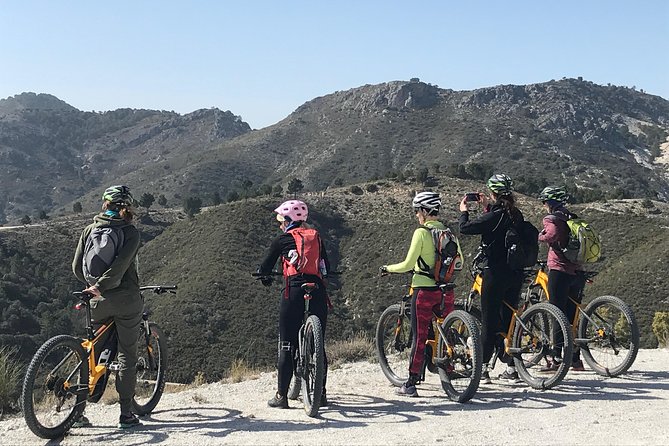 Sierra Nevada Ebike Tour Small Group - Mid-ride food and the coffee/snack reset