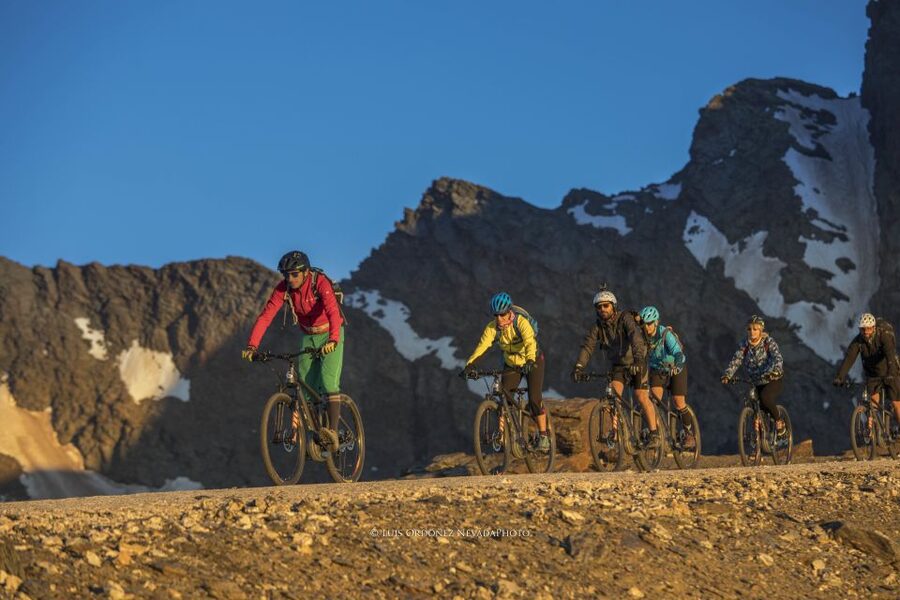 Sierra Nevada Small Group BIKE Tour - Language and communication: English, Spanish, Dutch support