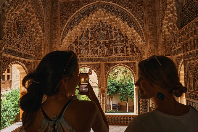 Skip The Line Alhambra and Generalife Guided Tour - Why skip-the-line access changes everything at the Alhambra