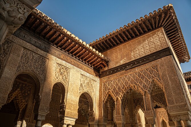 Skip-the-line Alhambra and Nasrid Palace Tour in Granada - Generalife gardens: a tranquil ending (and a perfect reset)
