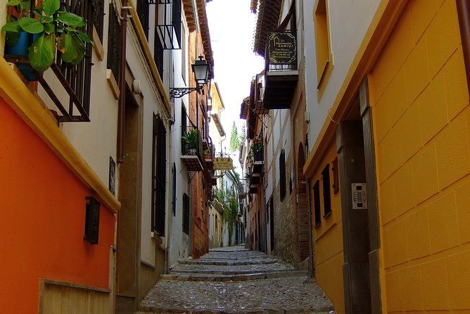 Sunset Walking Tour in Albaicín & Sacromonte - What to bring so the steps don’t ruin your evening