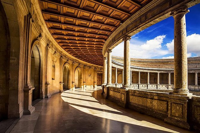Tickets included: Alhambra Tour (Gardens, Alcazaba, Generalife) - Pacing and Timing: How Not to Feel Rushed