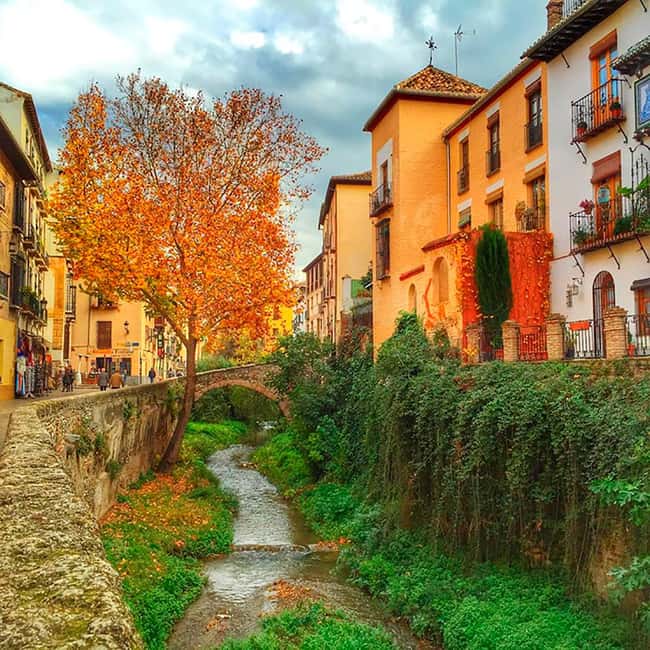 Tour Granada from its Origin; Albaicín - A Two-Hour Taste of Granada’s Hilltop Origins