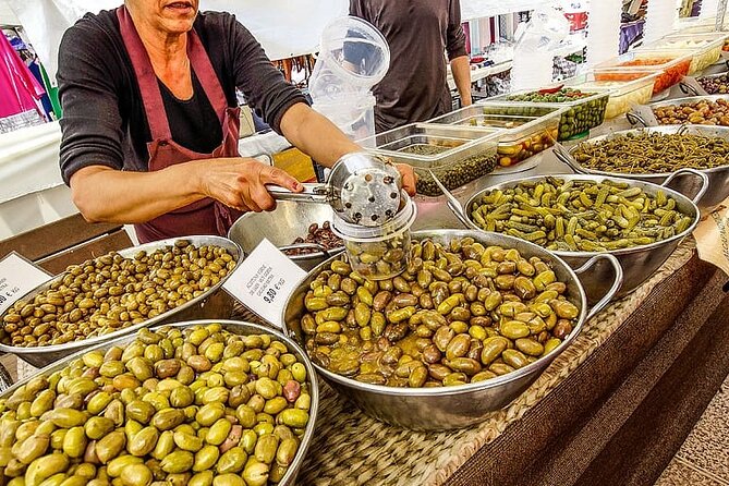 True Taste of Granada Old Town & Albaicin Tapas Tour - Plaza de San Nicolás viewpoints: a short stop with big payback
