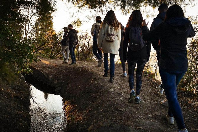 Water paths. Private adventure and history tour - The Alhambra border: how the palace was supplied with water