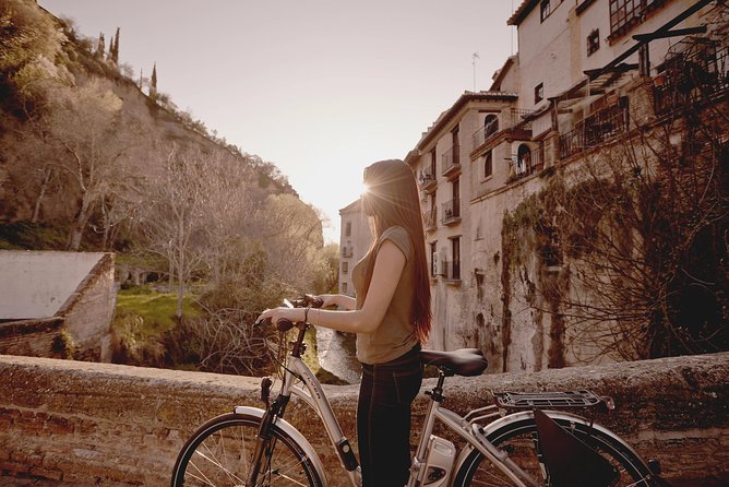 Zooming Through Granada: A Fun-Filled Electric Bike Tour - Albaicín on e-bike: a fast route through an old Arabic neighborhood